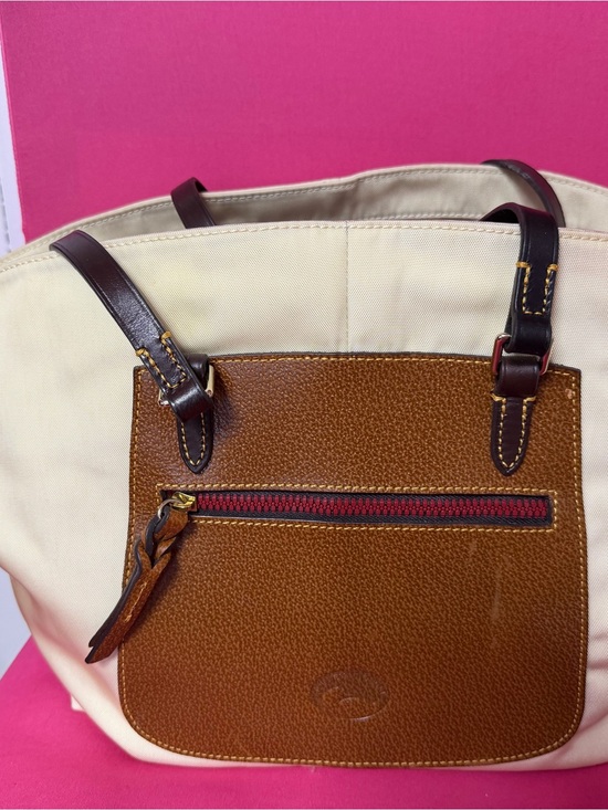 Dooney & Bourke Handbags - Pre Owned Dooney & Bourke Cream and Brown Leather Tote with Dark Brown Straps